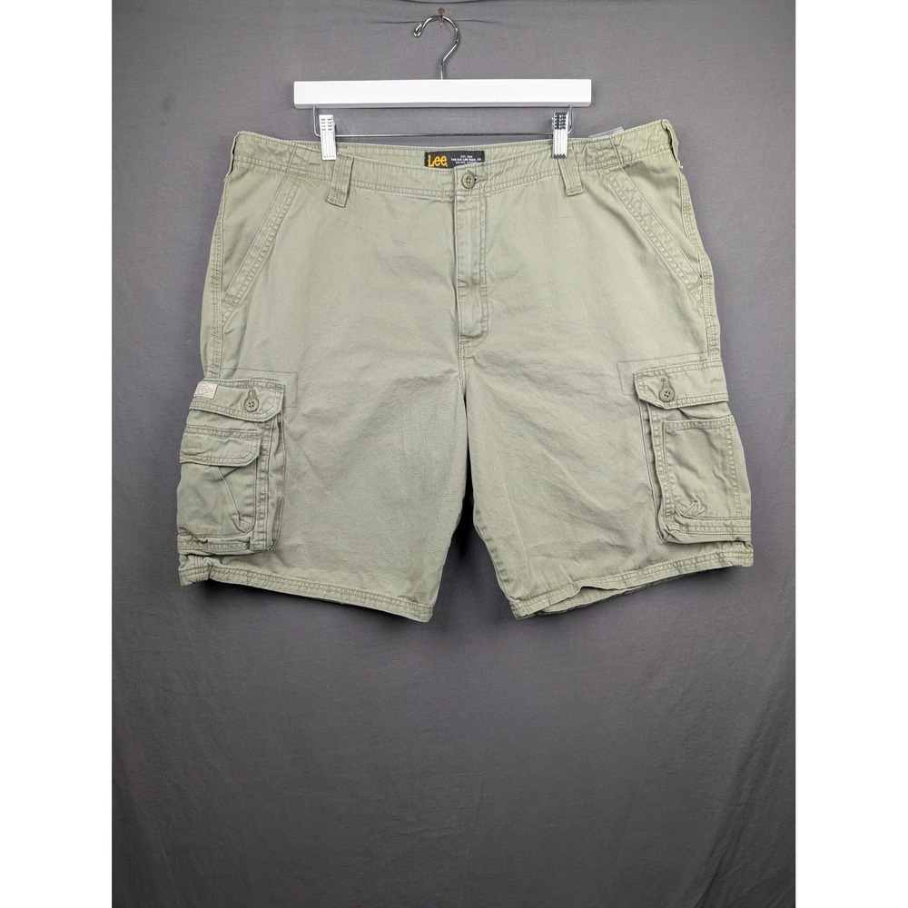 Lee Men's Loose‎ Fit Cargo Shorts Olive Drab Green Size 42